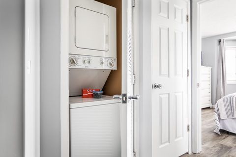 A home in EastBayTownship_GrandTraverse