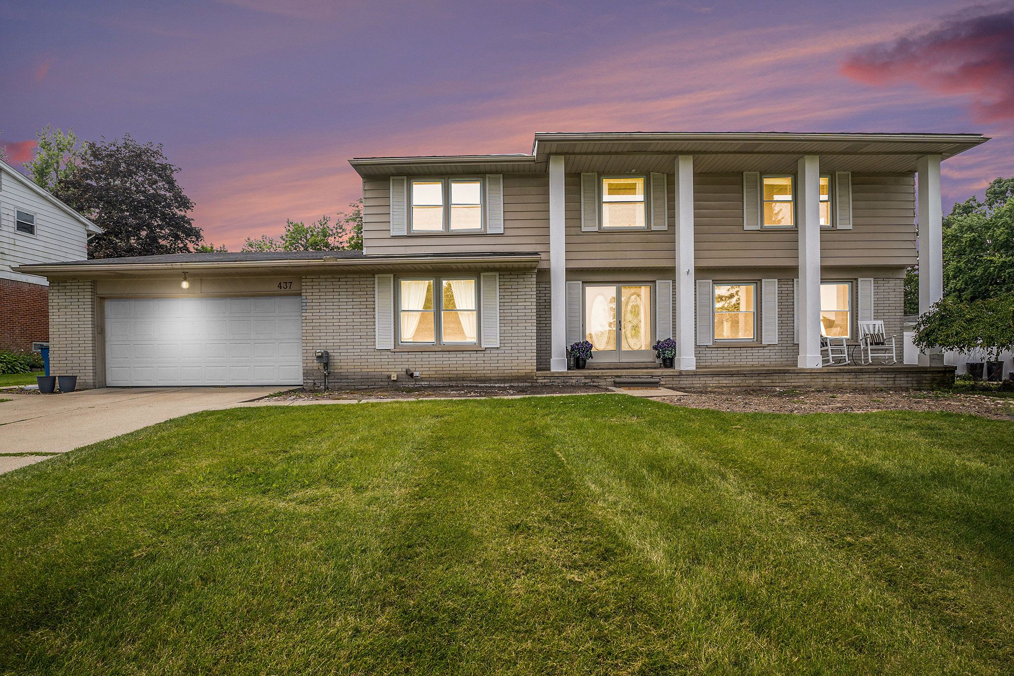 View Grand Blanc, MI 48439 house