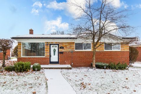 A home in Dearborn Heights