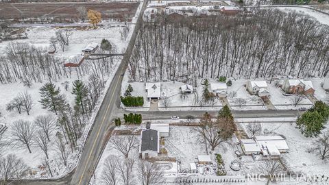 A home in Plainfield Twp