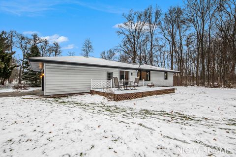 A home in Plainfield Twp