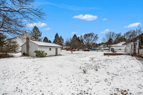 A home in Plainfield Twp