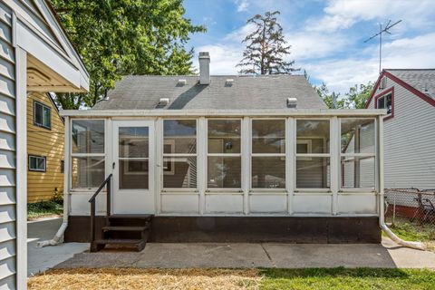 A home in Warren