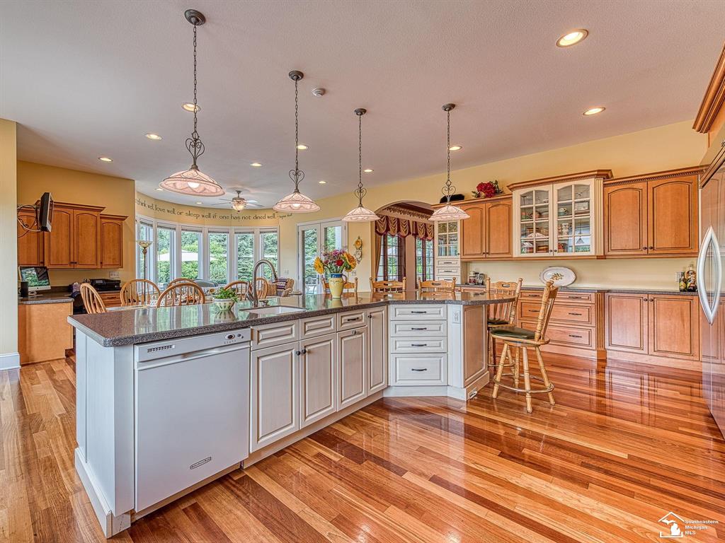 Monroe Township, Michigan 48161, United States, 7 Bedrooms Bedrooms, ,7 BathroomsBathrooms,Residential,Active,50833