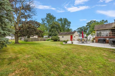 A home in Frenchtown Twp