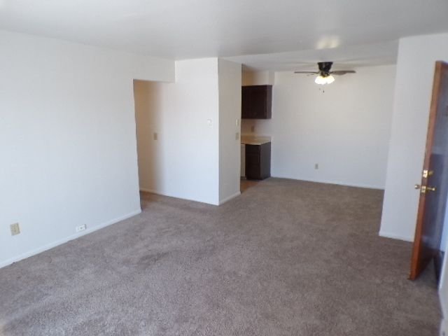 825 S GRAND Avenue 1