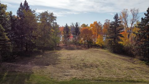 A home in Bloomfield Twp