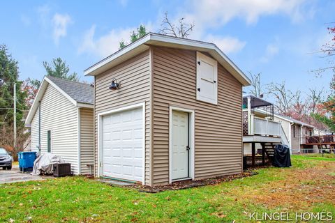 A home in Spring Lake Twp