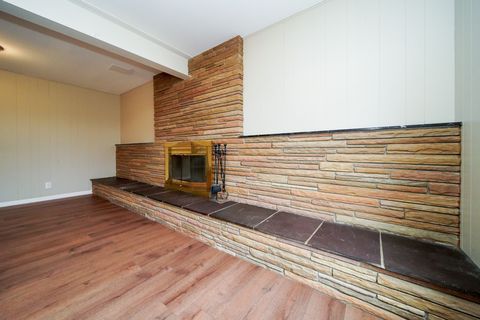 A home in WayneCity_Wayne