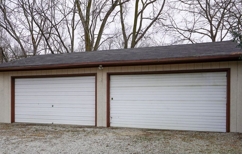 listing image 72