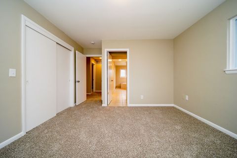 A home in WayneCity_Wayne