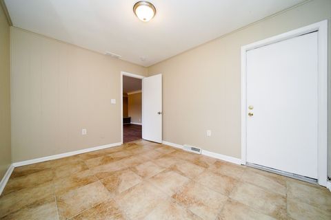 A home in WayneCity_Wayne
