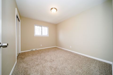 A home in WayneCity_Wayne
