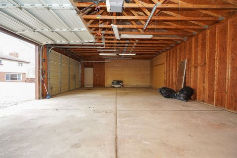 A home in WayneCity_Wayne