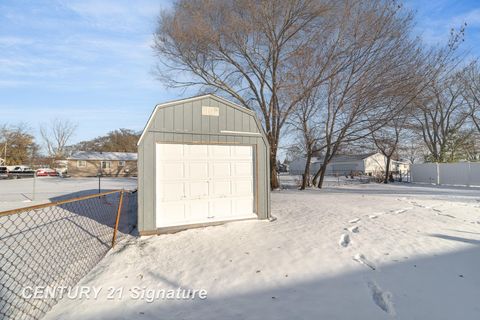 A home in Buena Vista Twp