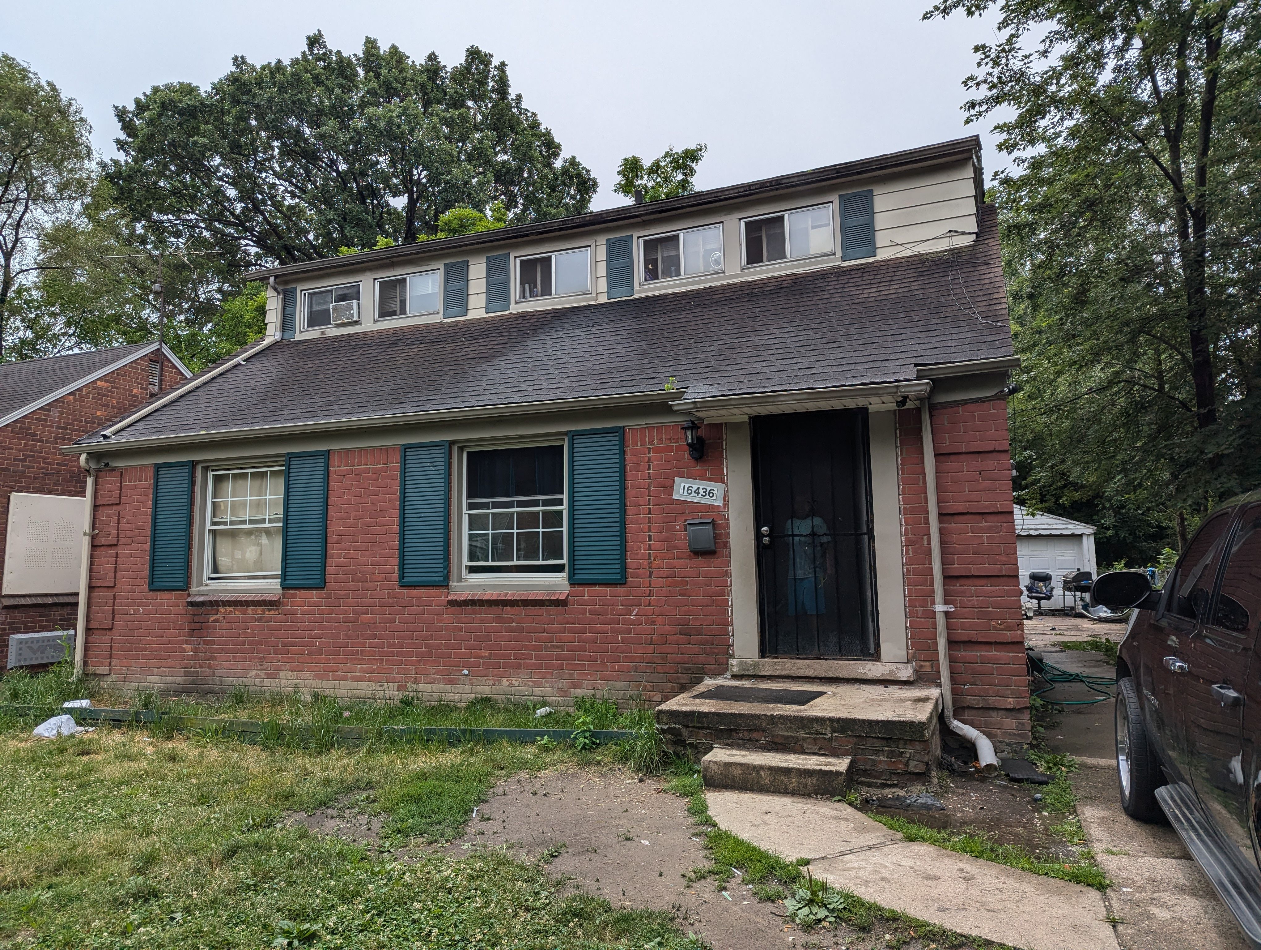 View Detroit, MI 48205 house