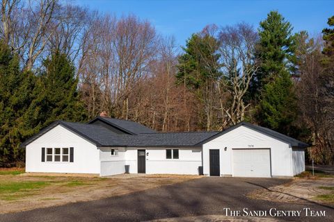 A home in Benona Twp