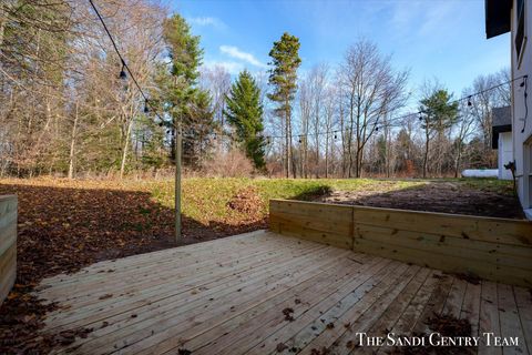 A home in Benona Twp