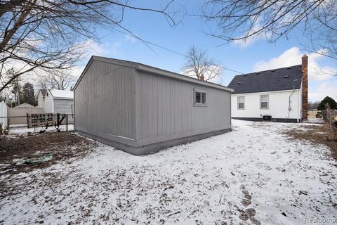 A home in WayneCity_Wayne