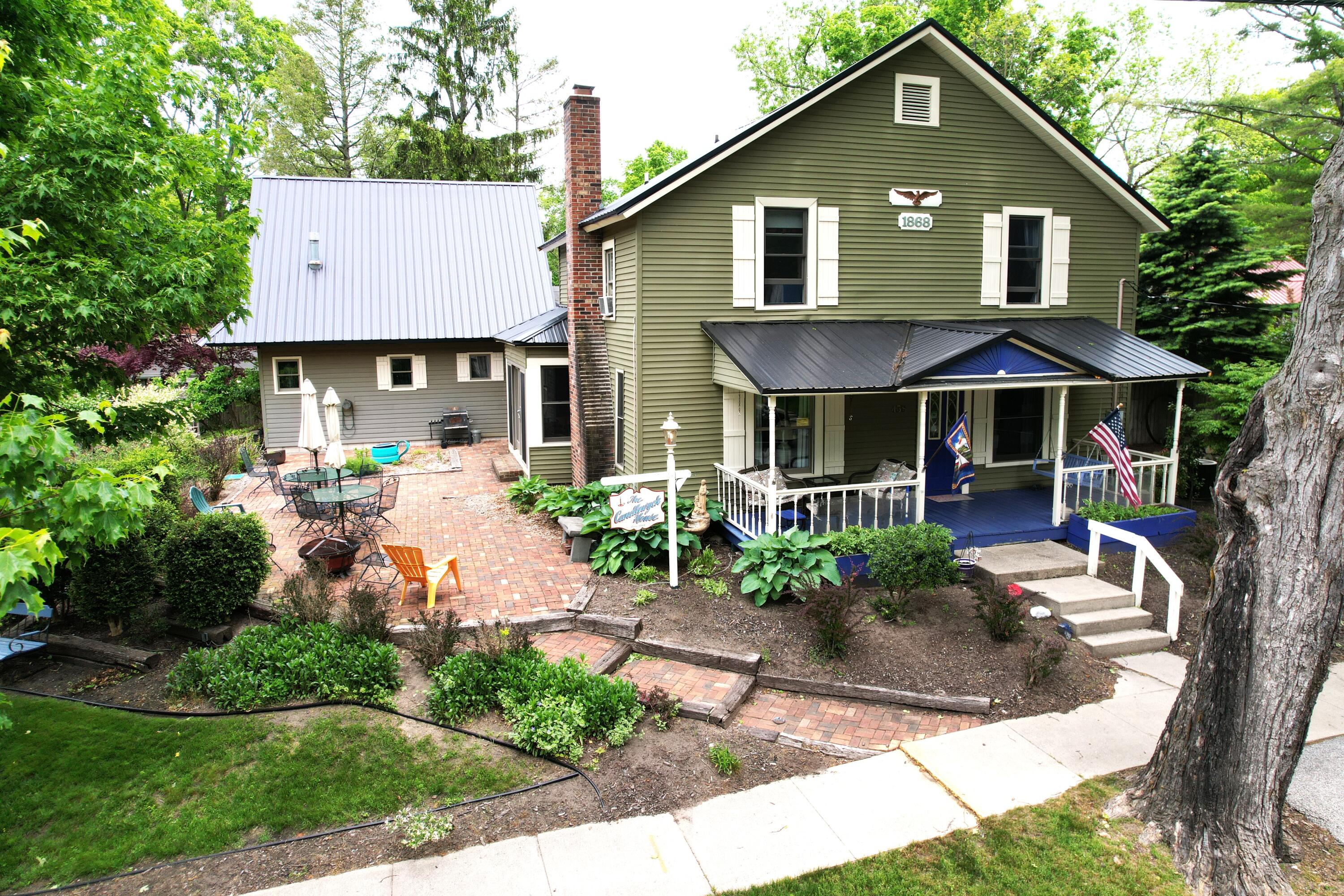 View Pentwater Vlg, MI 49449 house