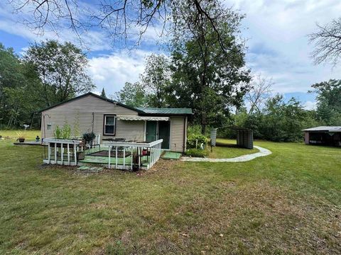 A home in Mills Twp