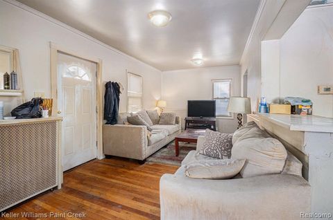 A home in RoyalOakCity_Oakland