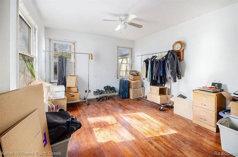 A home in RoyalOakCity_Oakland