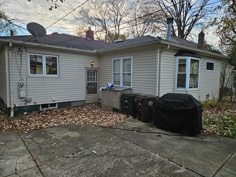 A home in Grosse Pointe Woods