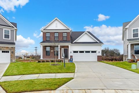 A home in West Bloomfield Twp