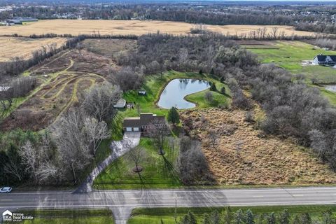 A home in Davison Twp