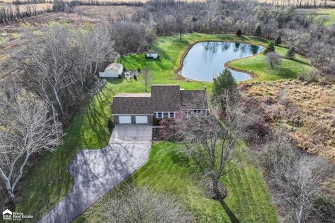 A home in Davison Twp