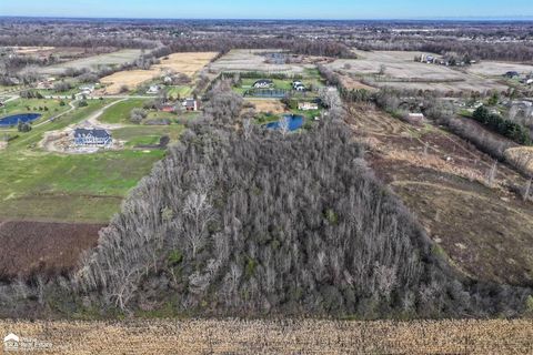 A home in Davison Twp