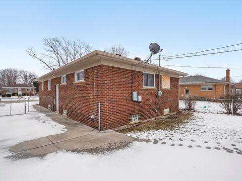 A home in Dearborn Heights