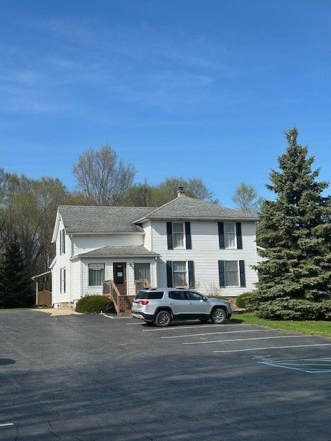 7124 W GRAND RIVER Road Handy Township Livingston MI 48836