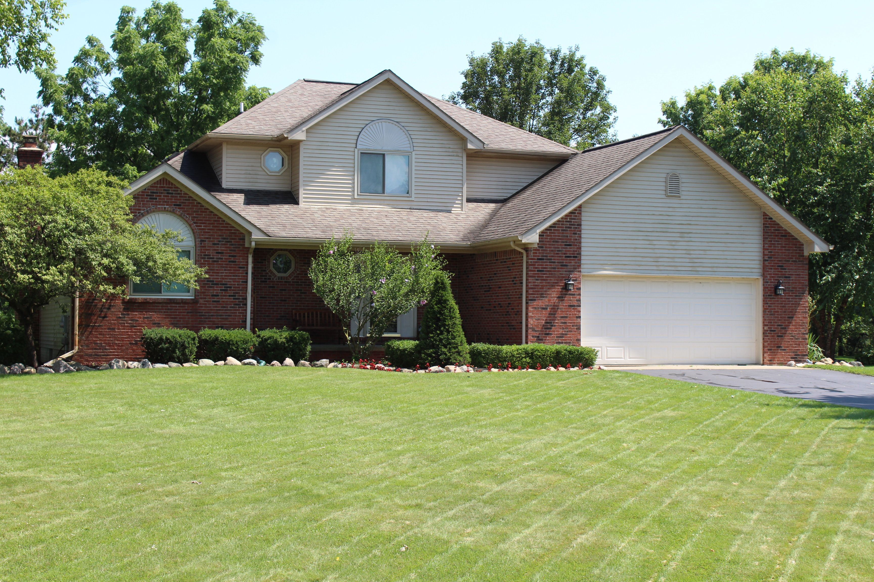 View Brighton Twp, MI 48114 house