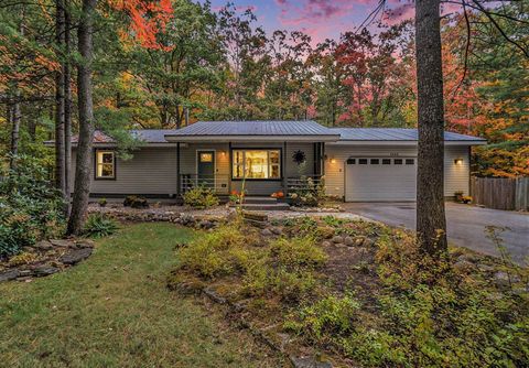 A home in Green Lake Twp