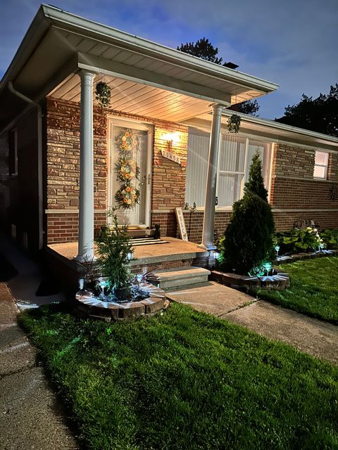 A home in Harper Woods