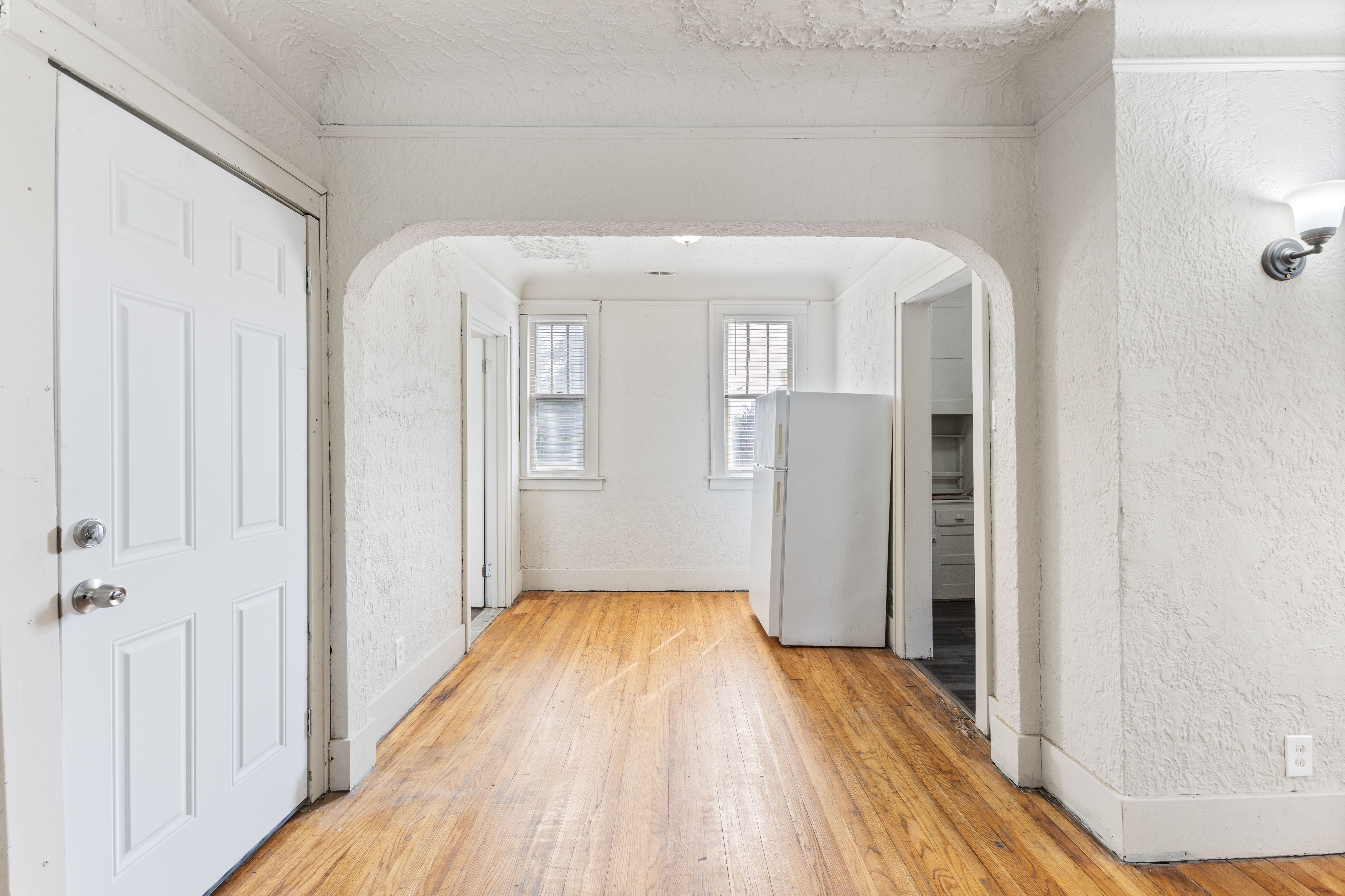 Photo 6 of 29 of 18041 PELKEY Street house