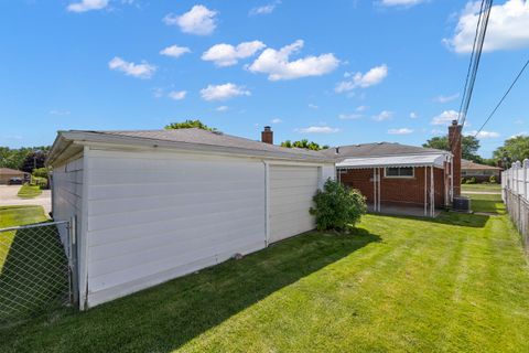 A home in Warren