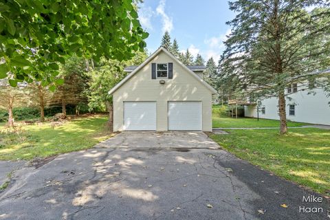 A home in Courtland Twp