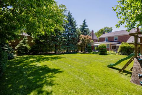 A home in Grosse Pointe Park