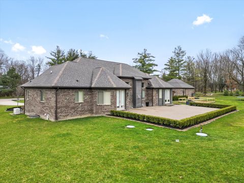 A home in Oakland Twp