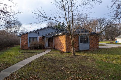 A home in Dearborn Heights