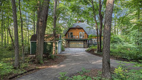 A home in Hartland Twp