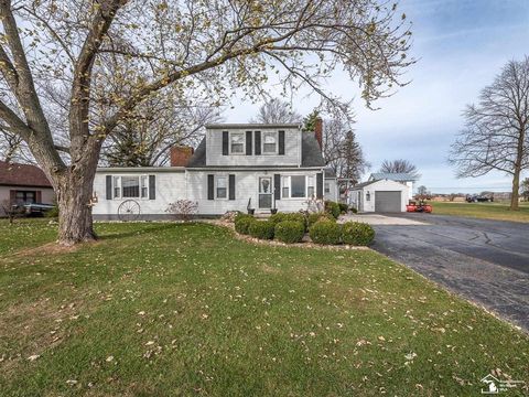 A home in Ida Twp