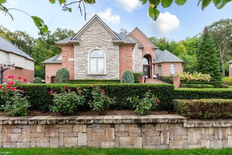 A home in Washington Twp