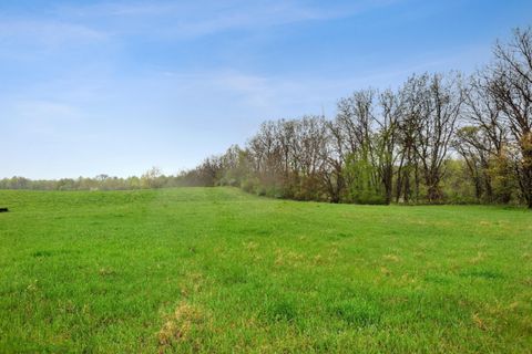 A home in Hartford Twp