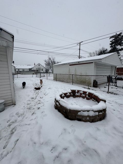 A home in Taylor