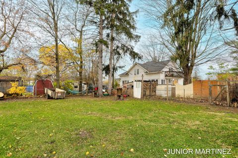 A home in Bloomingdale Vlg