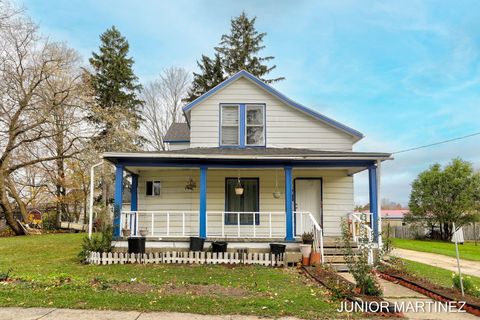 A home in Bloomingdale Vlg